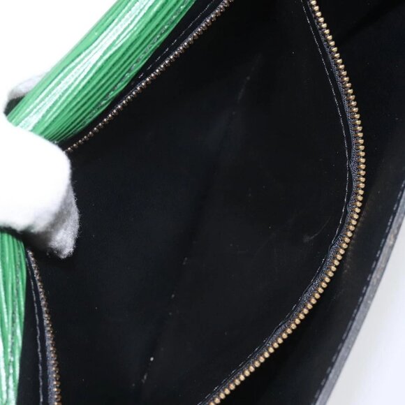 LOUIS VUITTON Epi Montaigne 27 Clutch Bag Green - Picture 15 of 16